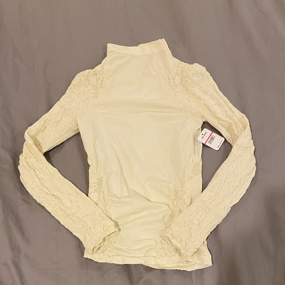 NWT Free People Stretch Mock Turtleneck in Ivory, Size 0/S